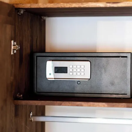 Volare Stone Hotel *