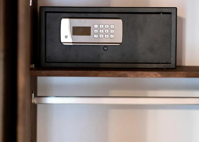 Volare Stone Отель *